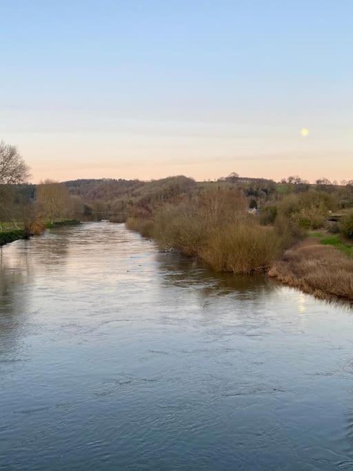 Cosy Cottage On Banks Of River Wye Foy Екстер'єр фото