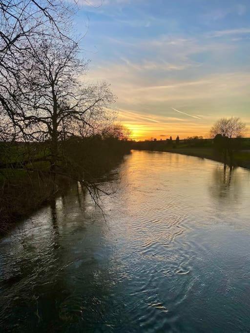 Cosy Cottage On Banks Of River Wye Foy Екстер'єр фото